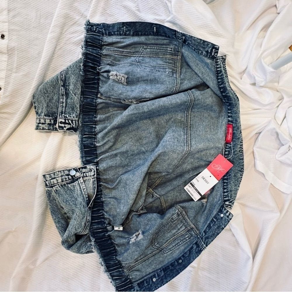 Denim Distressed Jacket - Picture 5 of 12